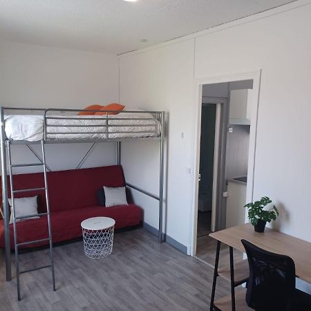 Le Carnot Proche Gare Et Iut Chez Adrien Apartment แซ็ง-ก็องแต็ง ภายนอก รูปภาพ