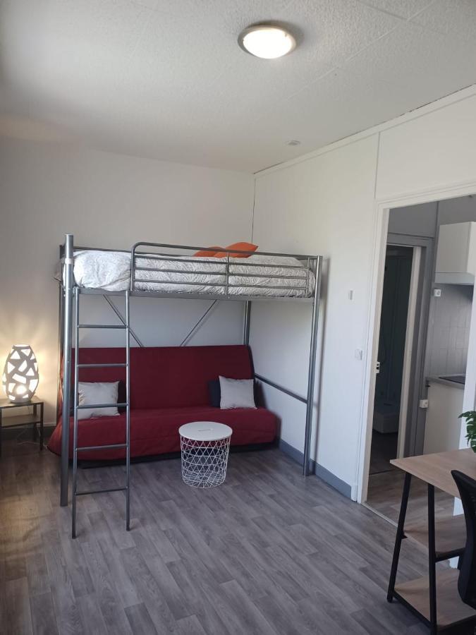 Le Carnot Proche Gare Et Iut Chez Adrien Apartment แซ็ง-ก็องแต็ง ภายนอก รูปภาพ