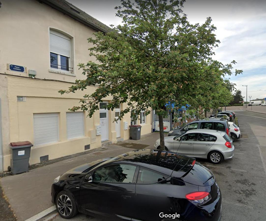 Le Carnot Proche Gare Et Iut Chez Adrien Apartment แซ็ง-ก็องแต็ง ภายนอก รูปภาพ